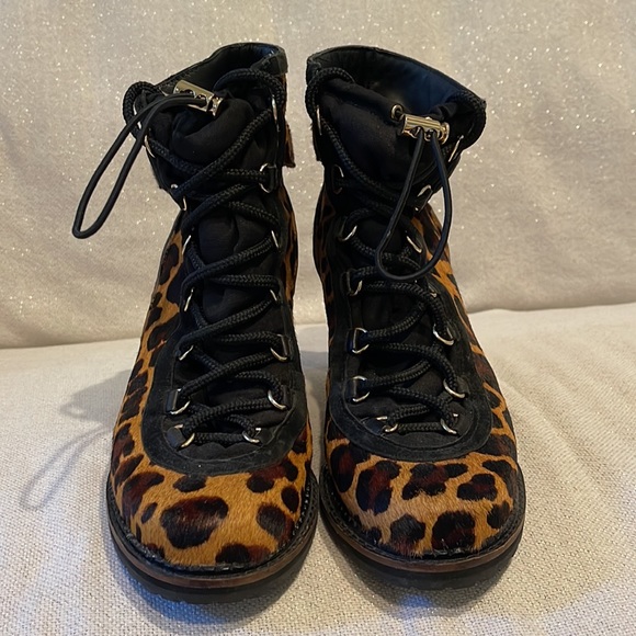 Diane von Furstenberg leopard calf hair wedges. Size 7. - Picture 2 of 8